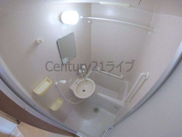 カルム中山の物件内観写真