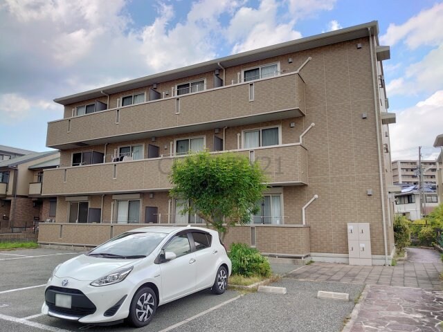 ベルビー宝塚の物件外観写真