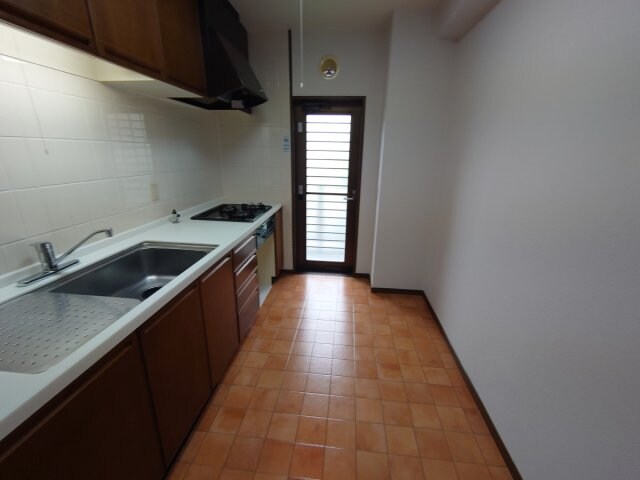 クレイドル宝松苑の物件内観写真