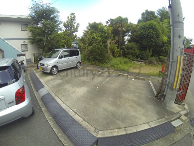 ローレルプラザの物件外観写真