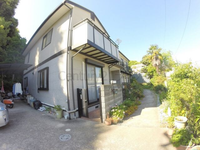 ジュネスうえがはらの物件外観写真