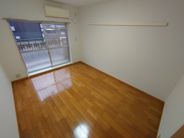 アッシュ宝塚の物件内観写真