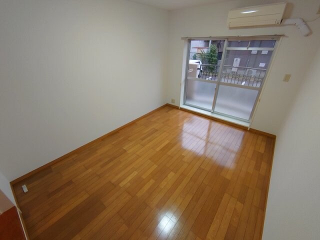 アッシュ宝塚の物件内観写真