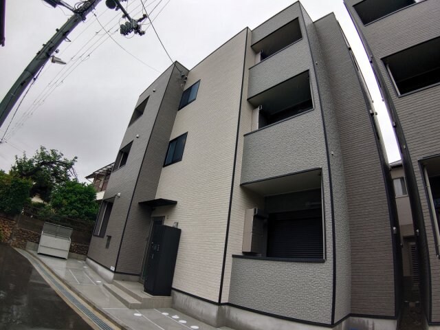 アルタイ石橋阪大前の物件外観写真