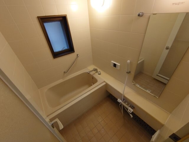 クレイドル宝松苑の物件内観写真