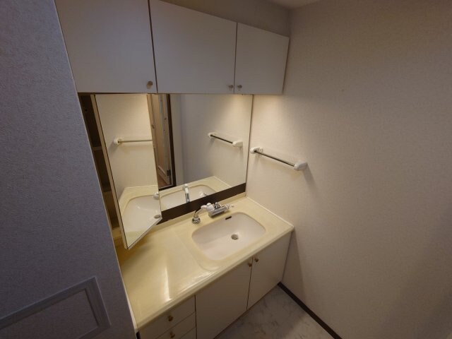 クレイドル宝松苑の物件内観写真