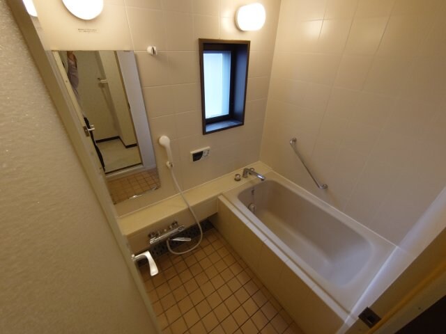 クレイドル宝松苑の物件内観写真