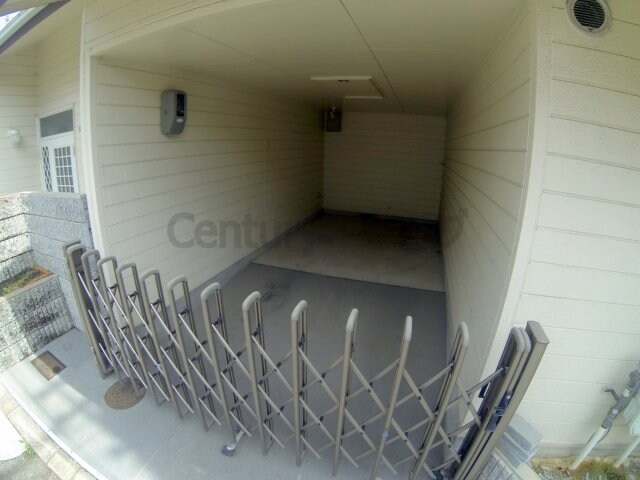 花屋敷つつじガ丘住宅の物件外観写真