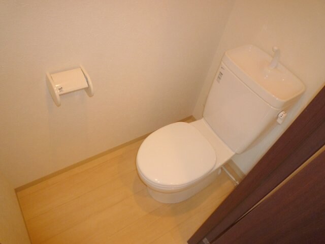 ホープ池田栄本町の物件内観写真