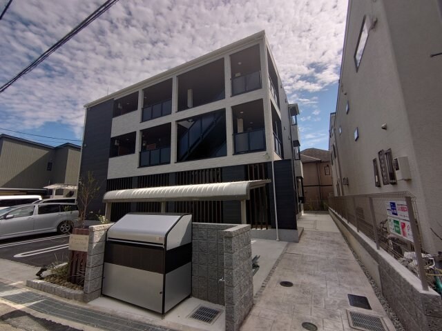 A・カーサ　フェリーチェの物件外観写真