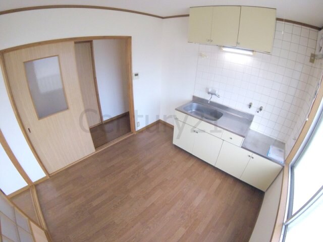 村上マンションの物件内観写真