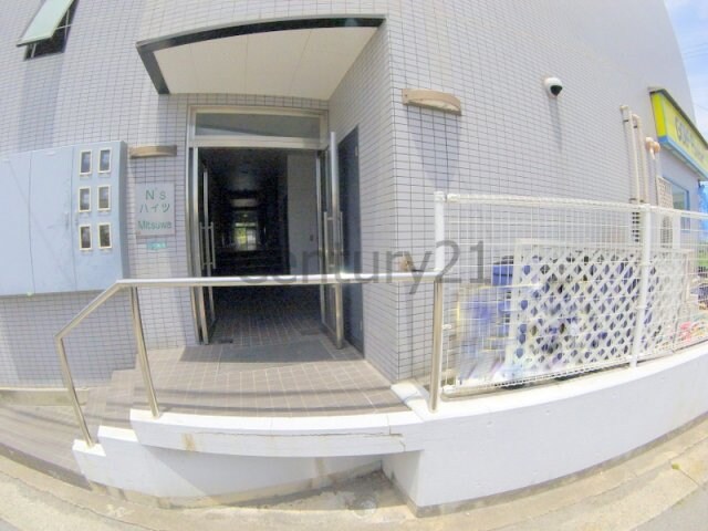 Enuzハイツの物件外観写真