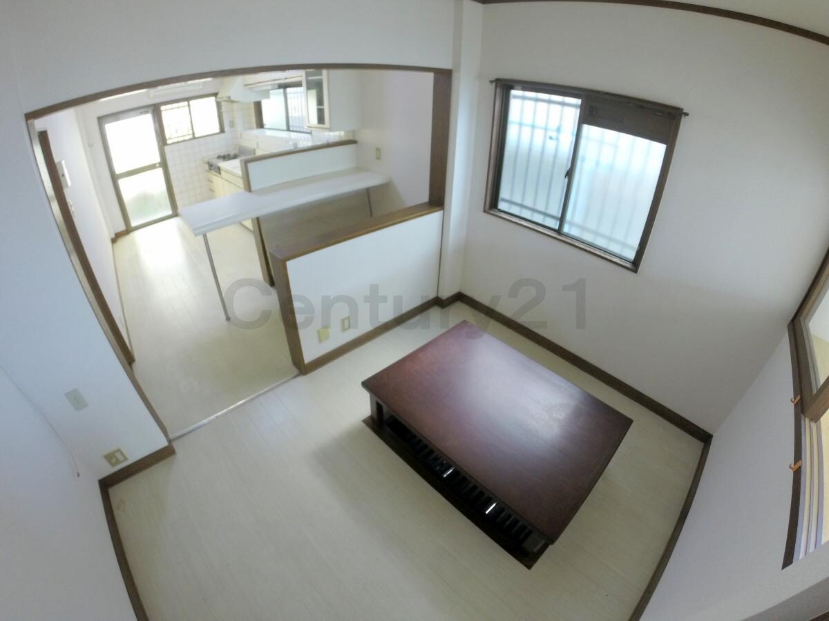 雲雀丘3丁目貸家の物件内観写真