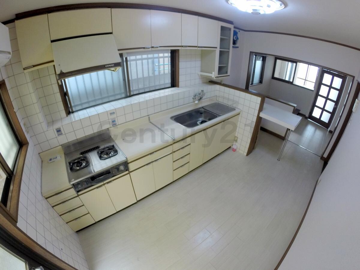 雲雀丘3丁目貸家の物件内観写真