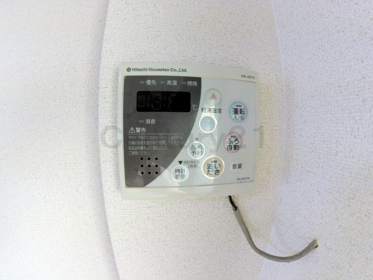 雲雀丘3丁目貸家の物件内観写真