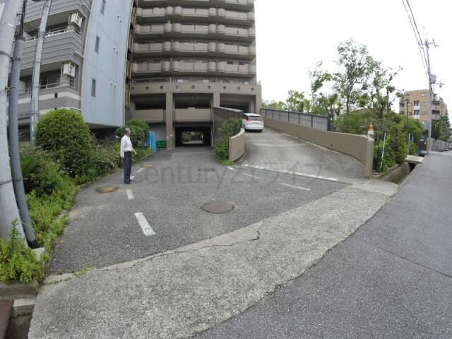 ドミールタワー幸大の物件外観写真