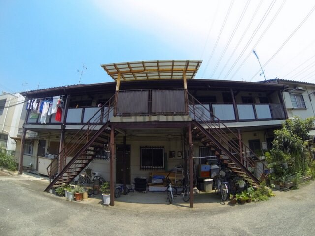 明美荘の物件外観写真