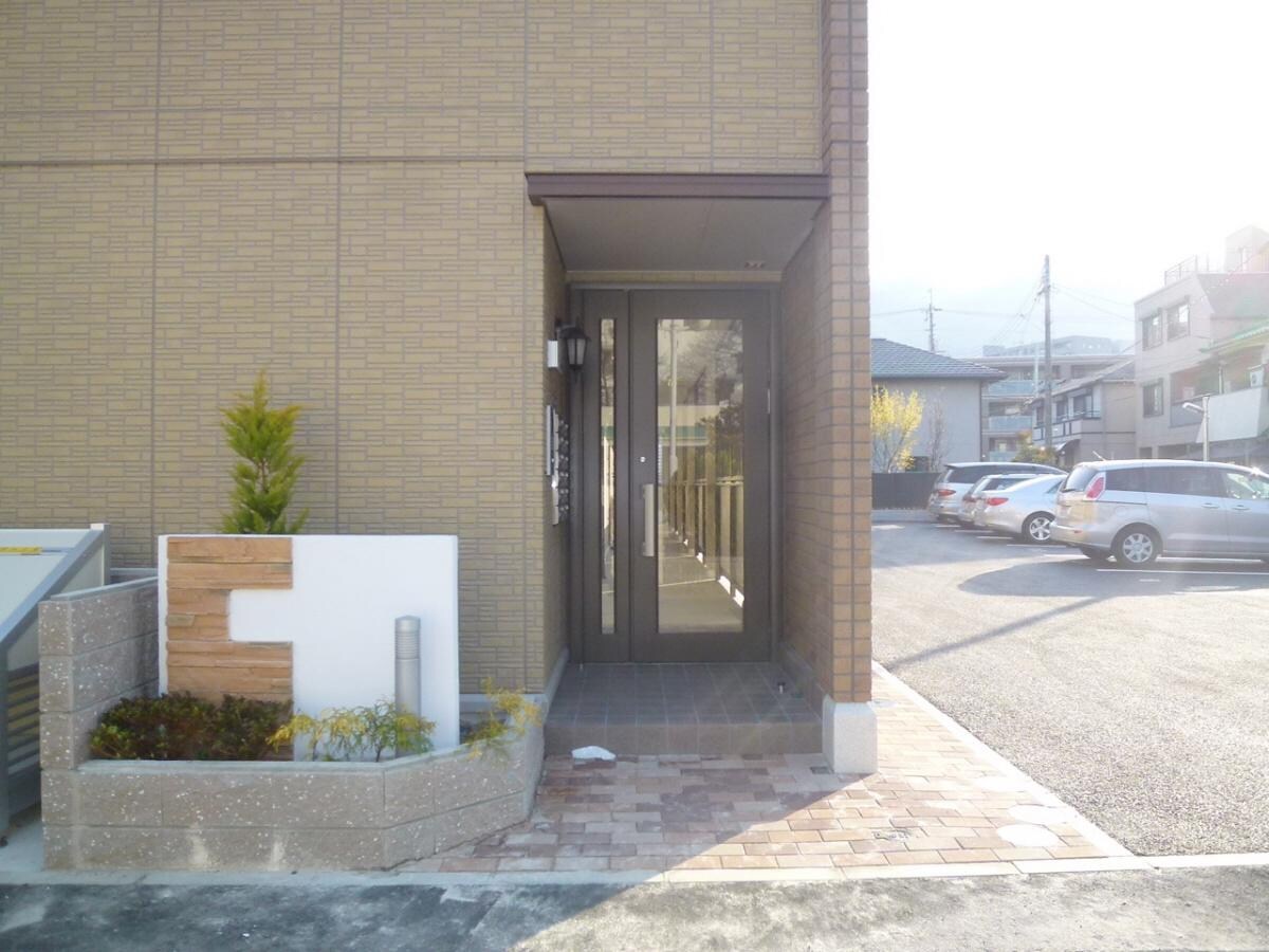 ル・トレゾアの物件外観写真