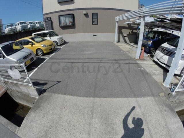 メゾンファミーユの物件外観写真