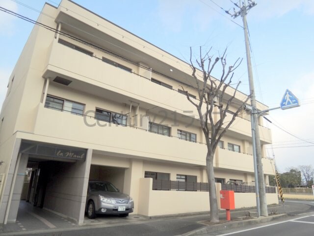 ラ・モーブの物件外観写真