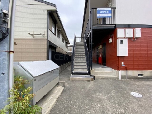 ジュネス仁川の物件外観写真