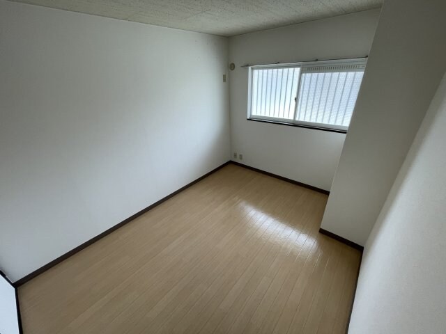 プラビーラコート5の物件内観写真