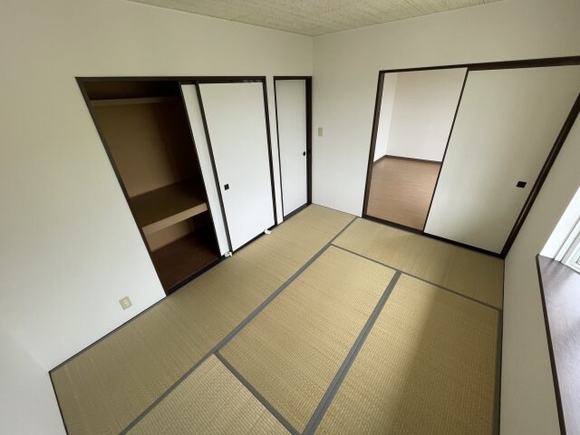 プラビーラコート5の物件内観写真