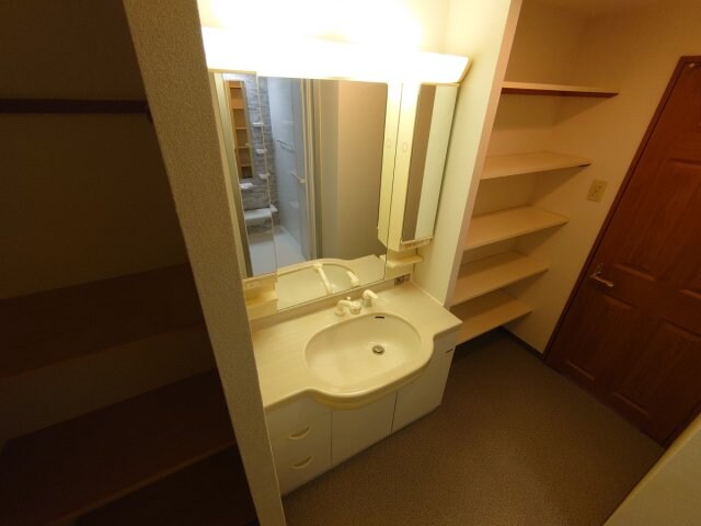 東急ドエル・アルス川西けやき坂の物件内観写真