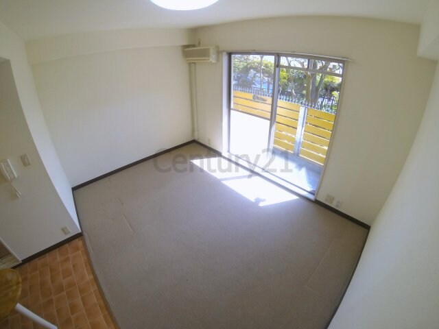 ペアコート仁川の物件内観写真