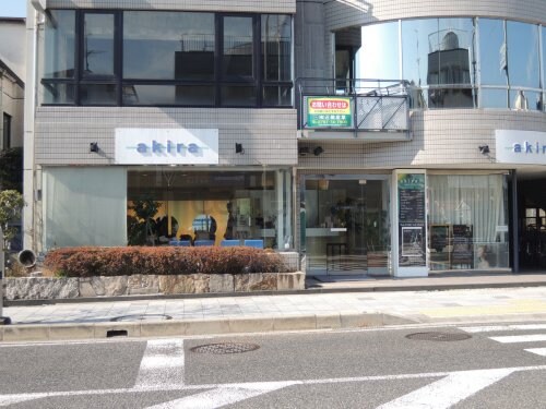 ペアコート仁川の物件内観写真