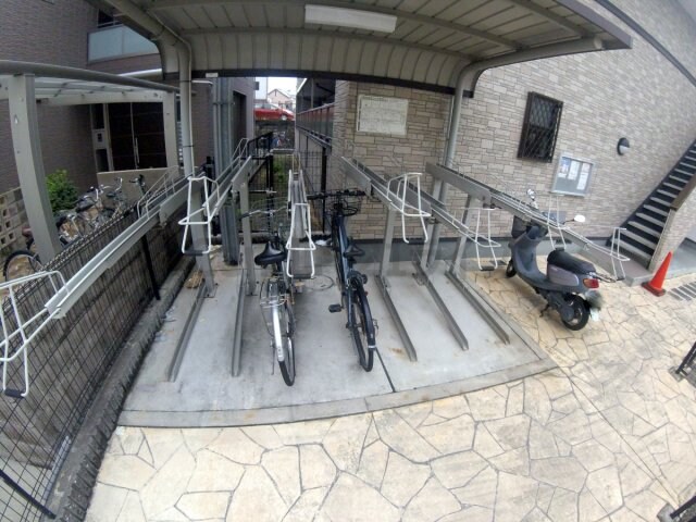 エテルノ昆陽3の物件内観写真