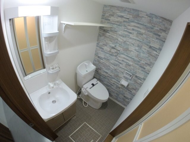 ウィンズコート天神の物件内観写真