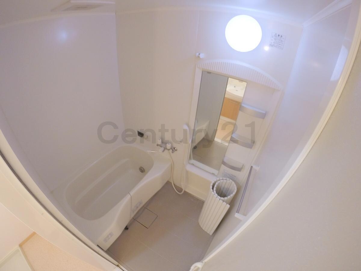 加藤タウンハウスD棟の物件内観写真