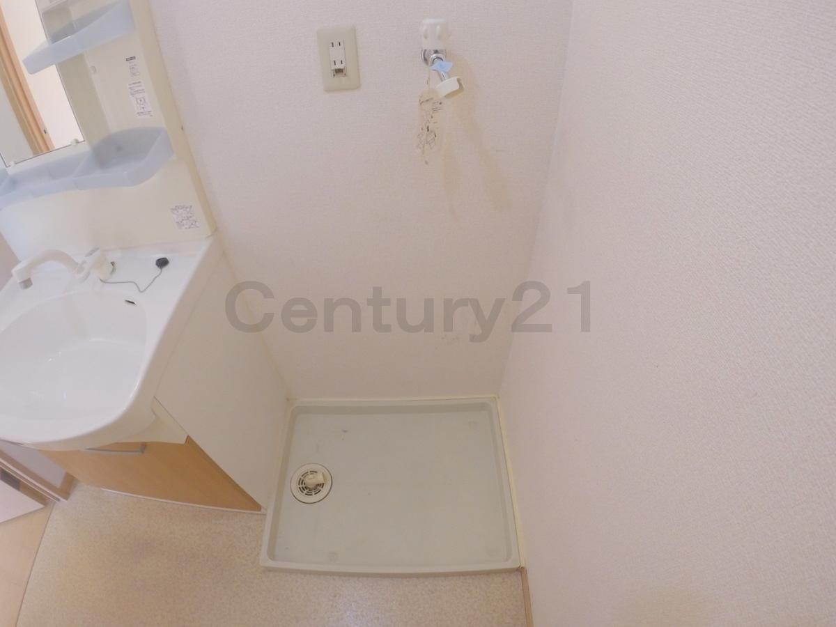 加藤タウンハウスD棟の物件内観写真