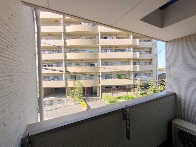 ウェルスクエア西宮甲東園の物件内観写真