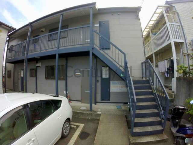 西田レジデンスＣ棟の物件外観写真