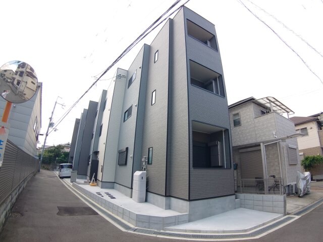 アンジュレジデンス石橋の物件外観写真