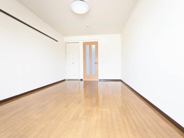 フロンティアマンション八代の物件内観写真
