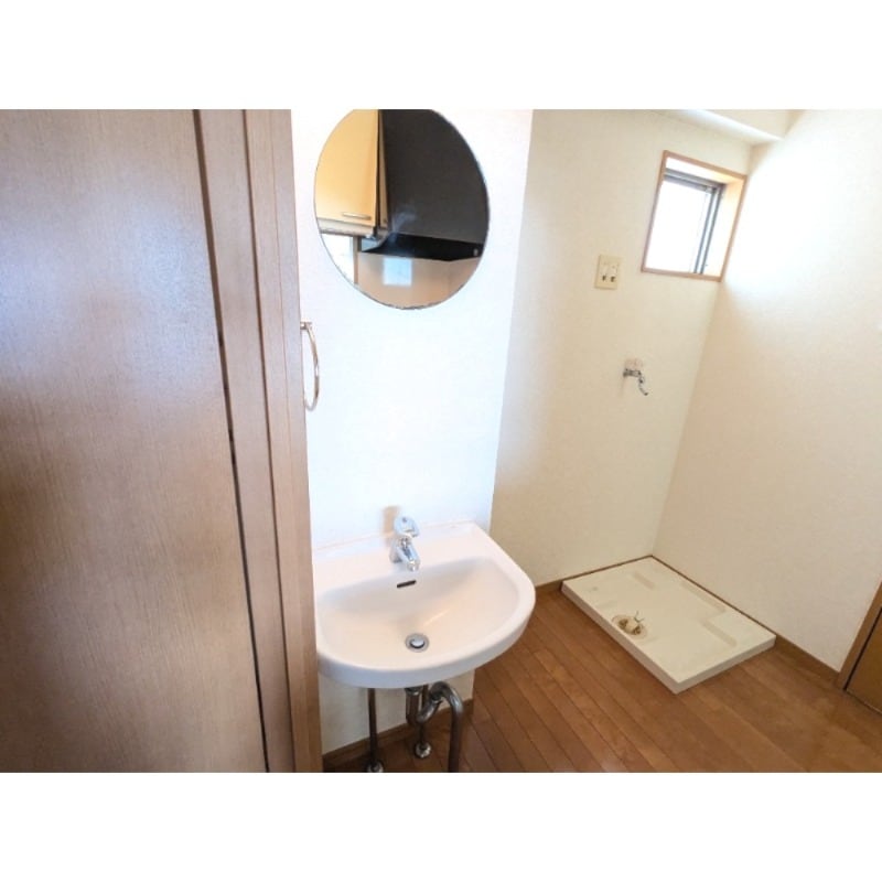 秀和レジデンスの物件内観写真