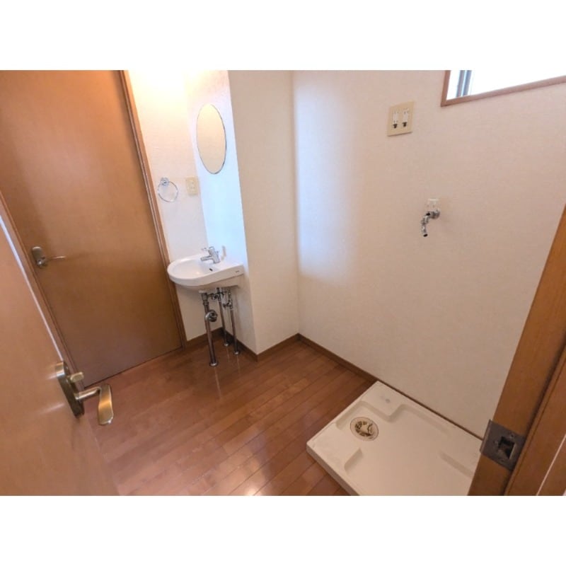 秀和レジデンスの物件内観写真