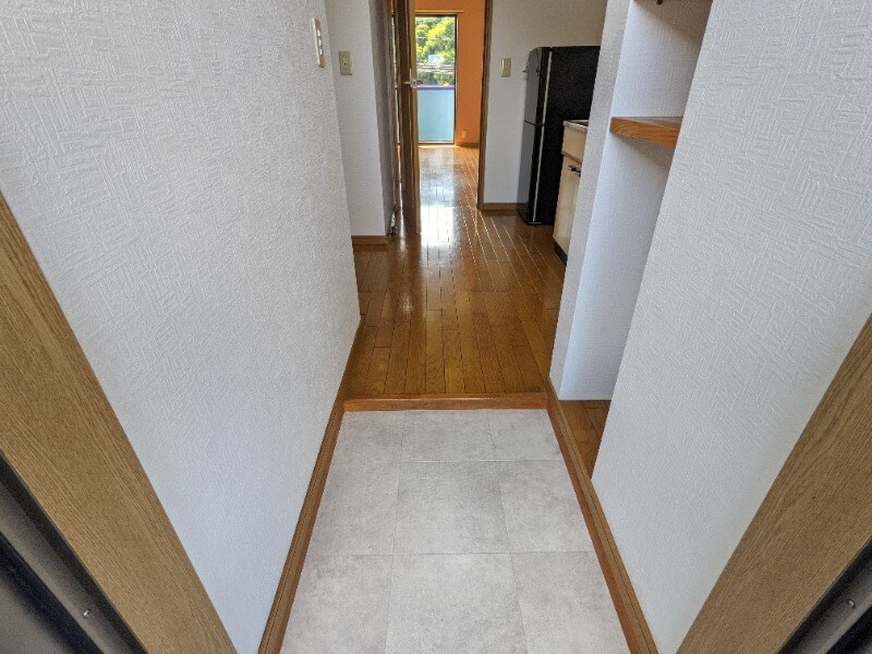 ロマーノハイツ三角の物件内観写真