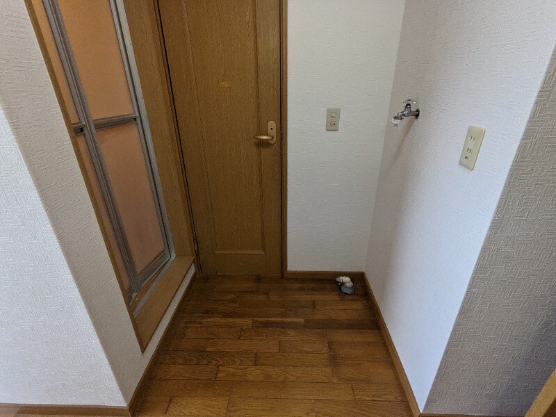 ロマーノハイツ三角の物件内観写真