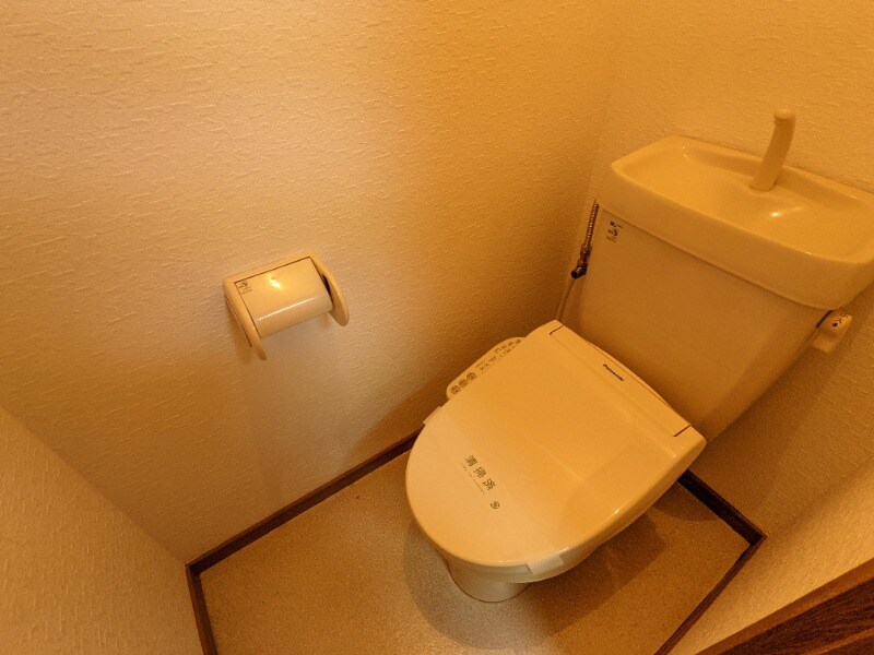 ロマーノハイツ三角の物件内観写真