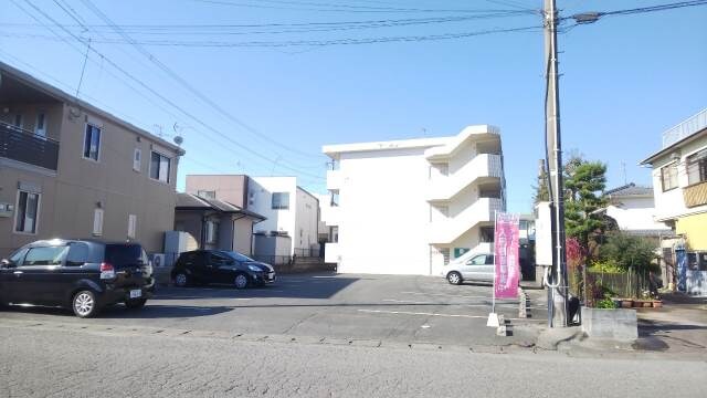 フロンティアマンション八代の物件外観写真