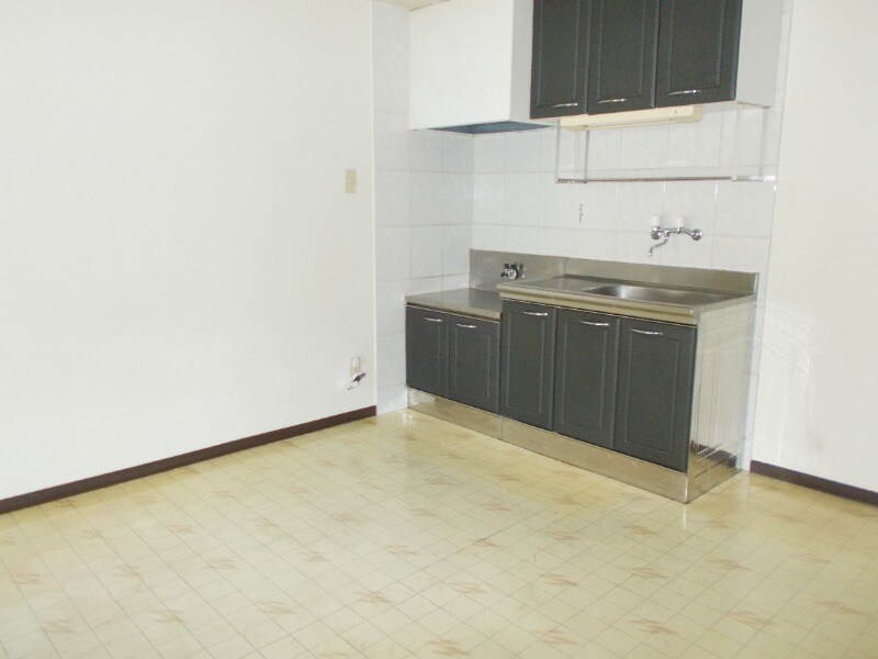 フロンティアマンション八代の物件内観写真