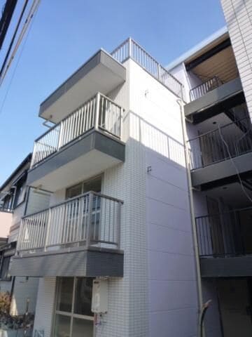 エストタウンwarabiの物件外観写真