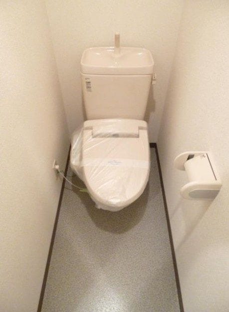 エストタウンwarabiの物件内観写真