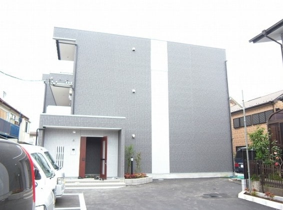 リブリ・クラージュの物件外観写真