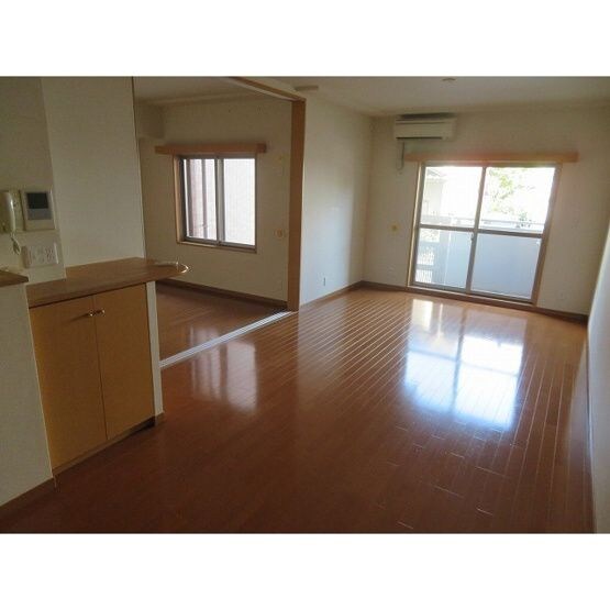 ロイヤルヒルズ浦和の物件内観写真