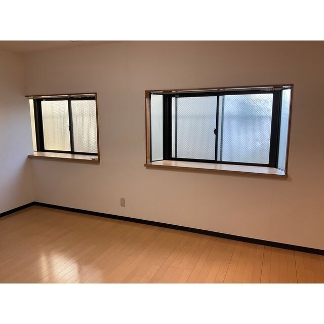 プレゼントコートの物件内観写真